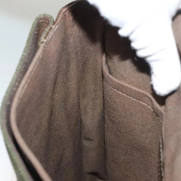 LOUIS VUITTON Taiga Saratov PM Shoulder Bag Grizzly M30898 LV Auth 129021 - Picture 13 of 16